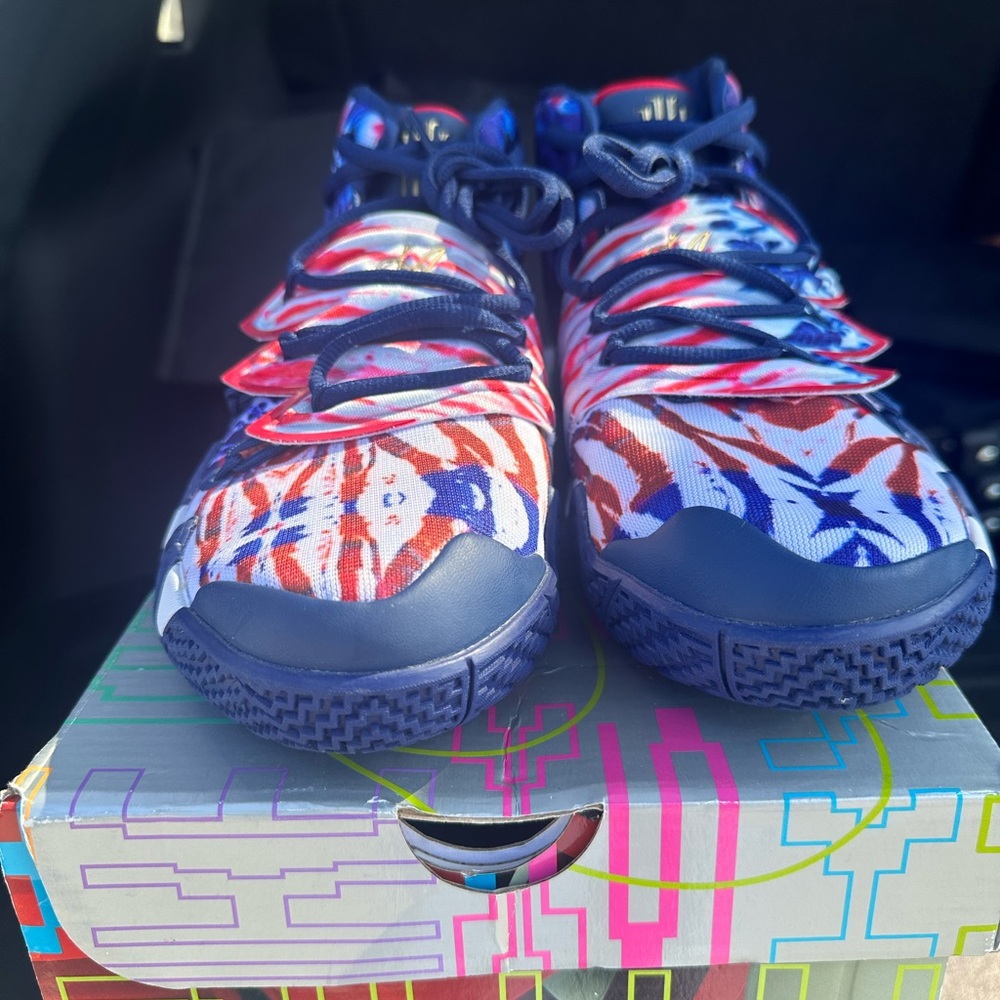 Nike Kids Sneakers - Red, Blue, White